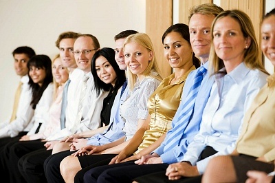 应该如何才能避免女性白癜风的诱发?